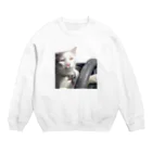 猫ミームグッズの【猫ミーム】ドライブ猫 Crew Neck Sweatshirt