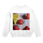 ユーサクのmorning strawberry Crew Neck Sweatshirt