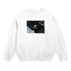 U字の水槽のカワウソ顔の友達にあげたい品 Crew Neck Sweatshirt