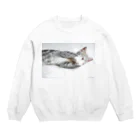 Aiko Nakanoのまだ眠いの。起こさないで。 Crew Neck Sweatshirt