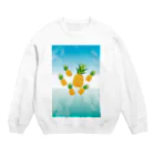 ジルトチッチのデザインボックスのパイナップルが可愛いフルーツのイラスト Crew Neck Sweatshirt