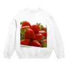 simoneの山積みいちご Crew Neck Sweatshirt