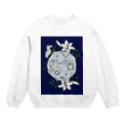 CharnのLily Moon Crew Neck Sweatshirt