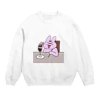 兎梨のいちごパフェにいちご以外の果物が入っていたうさぎ Crew Neck Sweatshirt