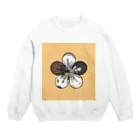 梅咲イラストワークの眠り猫の花紋 Crew Neck Sweatshirt