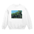 Baymom PhotographyのSculpture at Makuhari seaside park 幕張海浜公園の彫刻 Crew Neck Sweatshirt