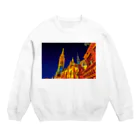 GALLERY misutawoのハンガリー 夜のマーチャーシュ聖堂 Crew Neck Sweatshirt