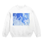 Ururun World の雲と空が好きだから Crew Neck Sweatshirt