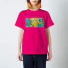 Akiss art ONLINE SHOPのあなたと見つめ合う Regular Fit T-Shirt