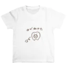 おむふみ屋の歯が抜けた歯くん Regular Fit T-Shirt