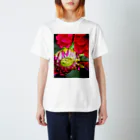 蜜と蝶の花と墨 b Regular Fit T-Shirt