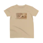 保護ねこ施設 ティアハイム小学校のぴーちゃん Regular Fit T-Shirt