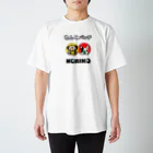 ゴータ・ワイのわんこバッチ　名前入れます。 Regular Fit T-Shirt