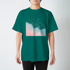 Tsuchiyakaのウミガラスさんのプライベートビーチ スタンダードTシャツ