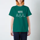 投票所はあっち→プロジェクトのVOTE Tシャツ (シンプル版 白柄） Regular Fit T-Shirt