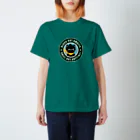 QROOVYの黒猫くん　カフェ風ロゴ　pat01 Regular Fit T-Shirt