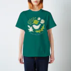 TOSHINORI-MORIの鳥と野ぶどう（キミドリ） Regular Fit T-Shirt