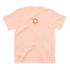 XIN地球369ショップのXIN地球369鳳凰(オレンジ系) Regular Fit T-Shirtの裏面