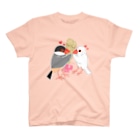 Lily bird（リリーバード）の粟穂をプレゼント 桜&白文鳥 Regular Fit T-Shirt