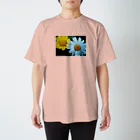 Petal N' Featherの花のサングラス スタンダードTシャツ