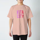 JIMOTO Wear Local Japanの北区 KITA CITY ロゴピンク Regular Fit T-Shirt