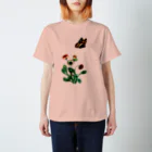 Saza-nami Antique designの花と蝶 Regular Fit T-Shirt