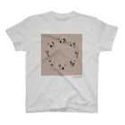 TKMTS STOREの【8cats】 ネコの散歩 Regular Fit T-Shirt