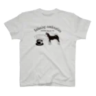 キッズモード某の日本の犬とお茶(モノトーン) Regular Fit T-Shirt