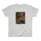 ヤマネコ。の部屋のlucky cat Regular Fit T-Shirt