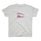 ぷりんはえきたいのリラックスしてる人グッズ スタンダードTシャツ