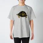 カメの歩みのホウシャガメ Regular Fit T-Shirt