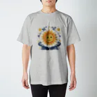 LCOMLの大きな太陽 Regular Fit T-Shirt