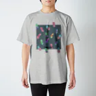 BUNBUN +の虹色の羽根 Regular Fit T-Shirt