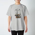 「せったポンとオケじい」のグッズSHOPのデザインC Regular Fit T-Shirt