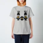 喜耶麻アキのRabbit Regular Fit T-Shirt