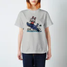 ボンボヤージュショップの海を満喫するウサギ Regular Fit T-Shirt