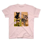 にゃんまるHOUSEの保護猫シスターズ3姉妹U/ちー/lee スタンダードTシャツ