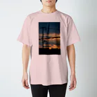 あいしてるの夕焼けと電柱 スタンダードTシャツ