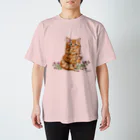 もけけ工房 SUZURI店のすももとミニバラ Regular Fit T-Shirt