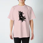 oyuri-sanのモノクロのユリ Regular Fit T-Shirt