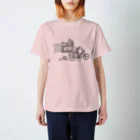カブヌシ 商會（SUZURI店）のFree World Regular Fit T-Shirt