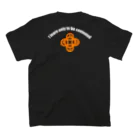 『NG （Niche・Gate）』ニッチゲート-- IN SUZURIの吾唯足知h.t.ショルダーアーチ橙・白英文字 Regular Fit T-Shirtの裏面