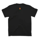 竹条いちいのツキノワ camel Regular Fit T-Shirtの裏面