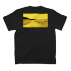 FahrenheitのShore on the back yellow スタンダードTシャツの裏面