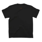 黒白黒猫屋の84日間投薬オレンジ Regular Fit T-Shirtの裏面