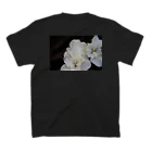 カヨウノクローゼットのflower01 Regular Fit T-Shirtの裏面