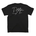 Petikz LYF ClothingのPLC - Black N' White (BnW) スタンダードTシャツの裏面