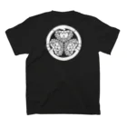 猫陀羅（ニャンダラ）堂のね御紋（三つ葉葵・白） Regular Fit T-Shirtの裏面