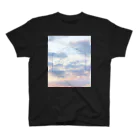 ゆにねこ惑星のପ天使の夏休みଓ夕暮れ旅行(濃) スタンダードTシャツ