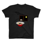 ヤストリのラーメンが食べたいフクロウ スタンダードTシャツ